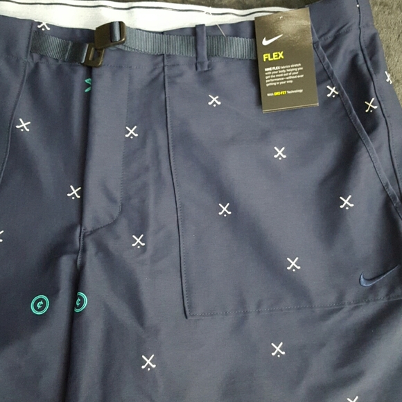 NWT NIKE FLEX GOLF SHORTS - Picture 2 of 6